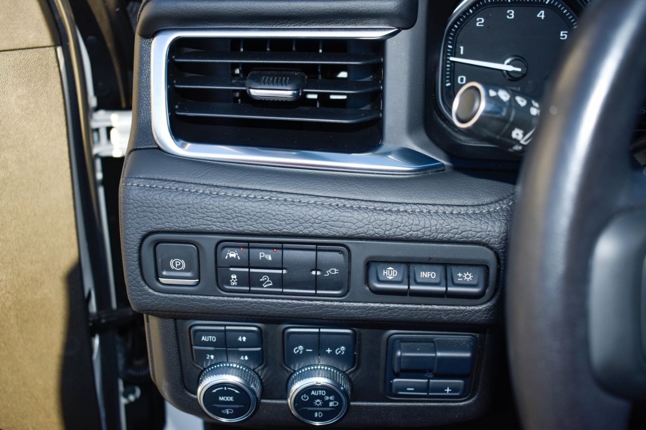 GMC Yukon Denali 4WD 2021