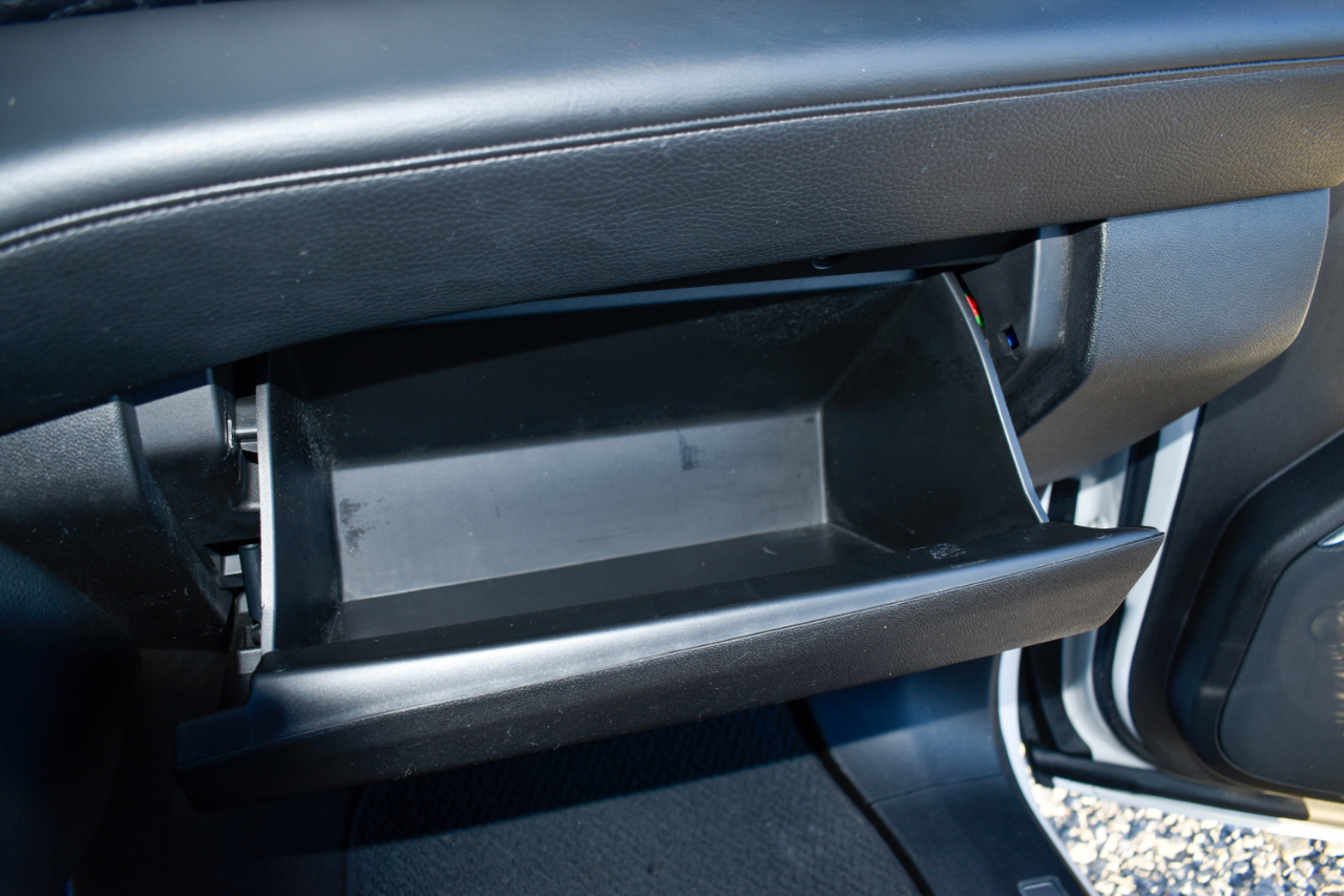 GMC Yukon Denali 4WD 2021