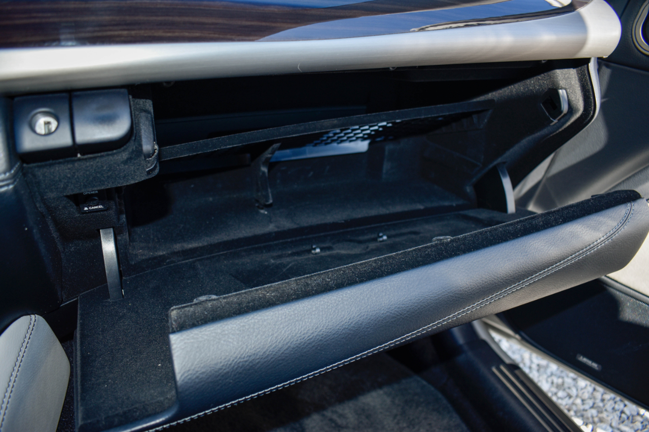 Lexus LS 460 Luxury Sedan 2014