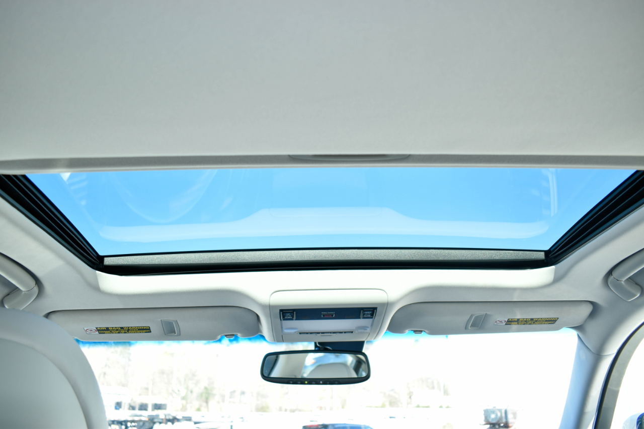 Lexus LS 460 Luxury Sedan 2014