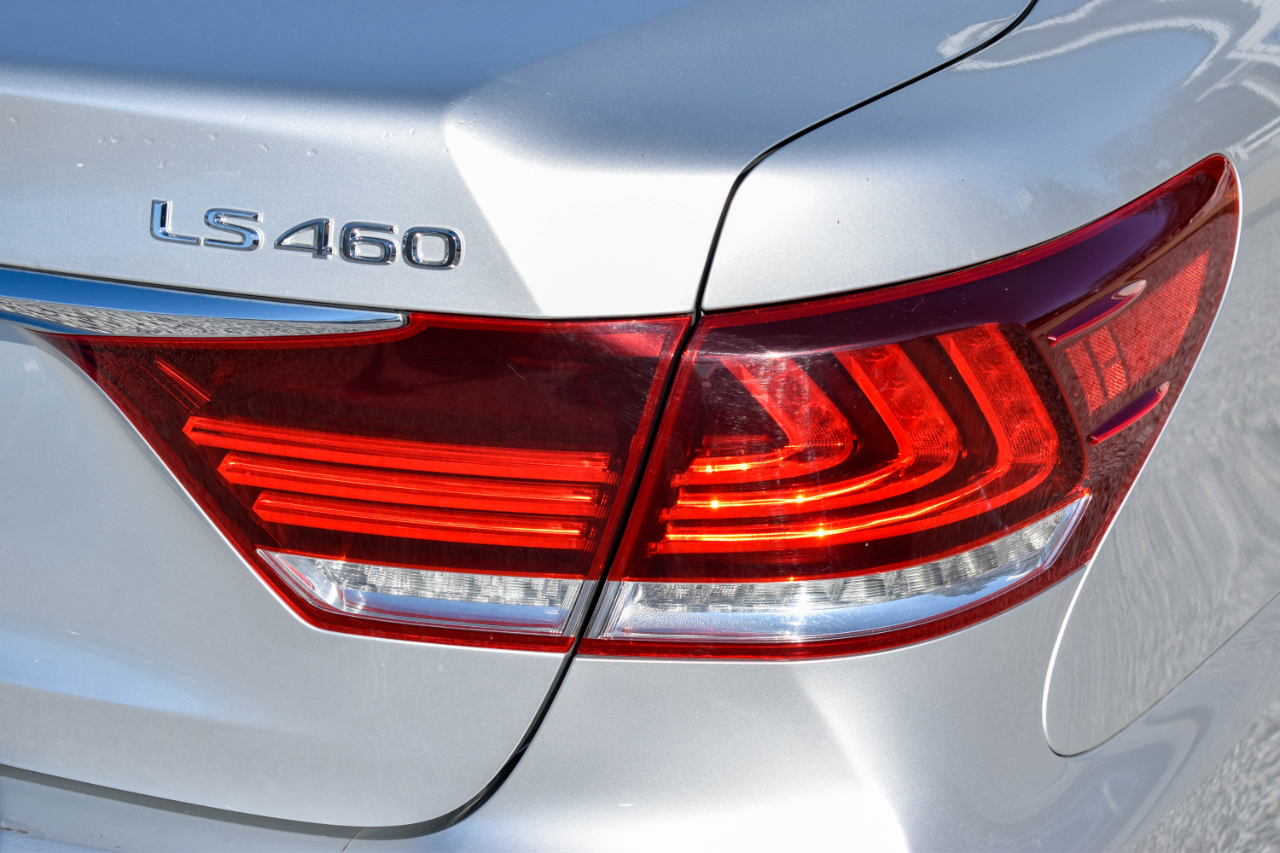 Lexus LS 460 Luxury Sedan 2014