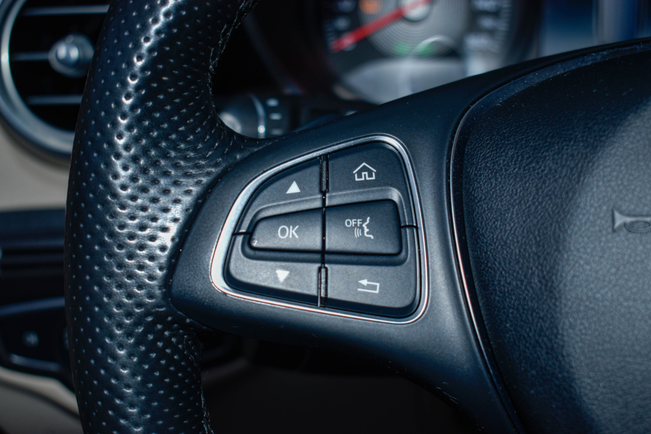 Mercedes-Benz GLC-Class GLC300 4MATIC 2018