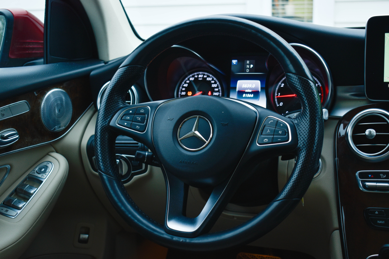 Mercedes-Benz GLC-Class GLC300 4MATIC 2018