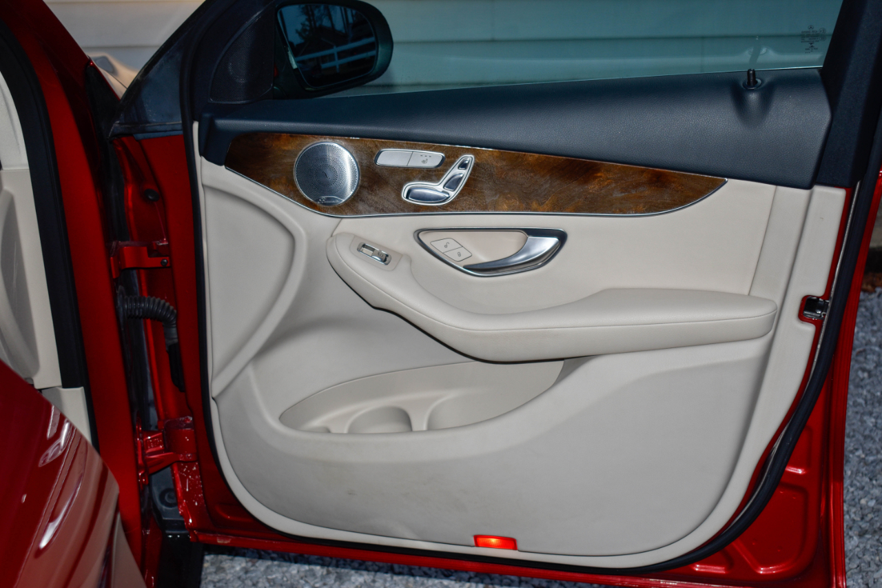 Mercedes-Benz GLC-Class GLC300 4MATIC 2018