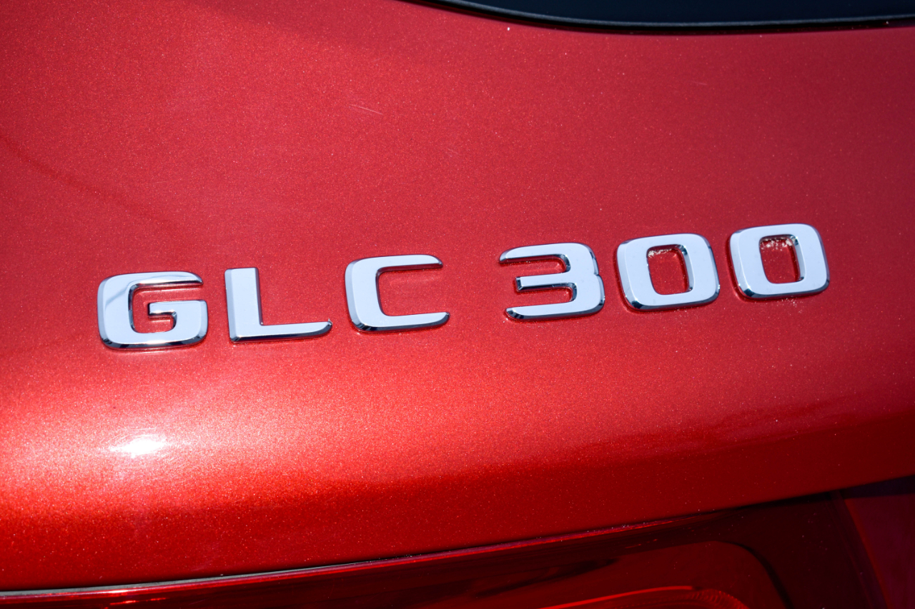 Mercedes-Benz GLC-Class GLC300 4MATIC 2018