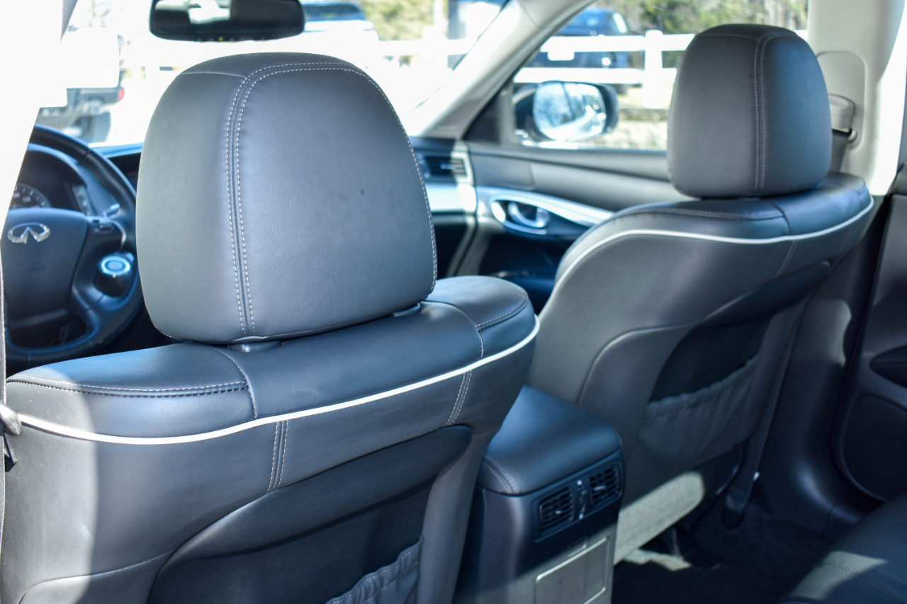 Infiniti Q70 3.7 2018