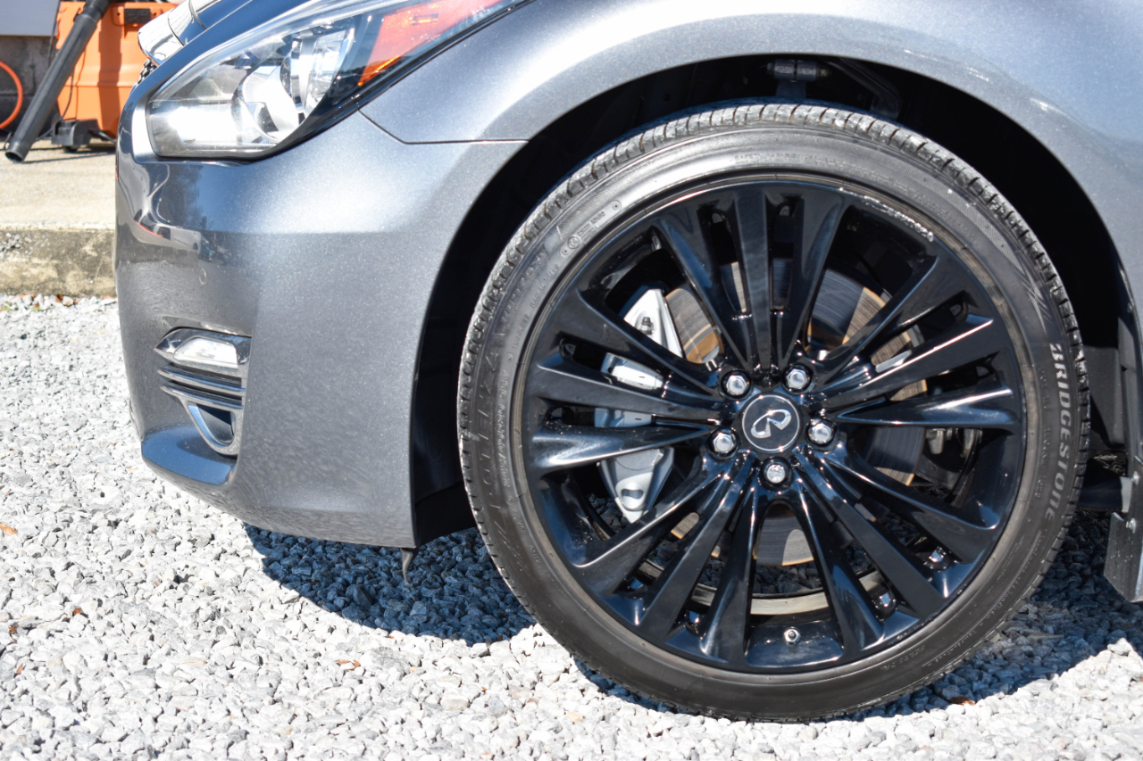 Infiniti Q70 3.7 2018