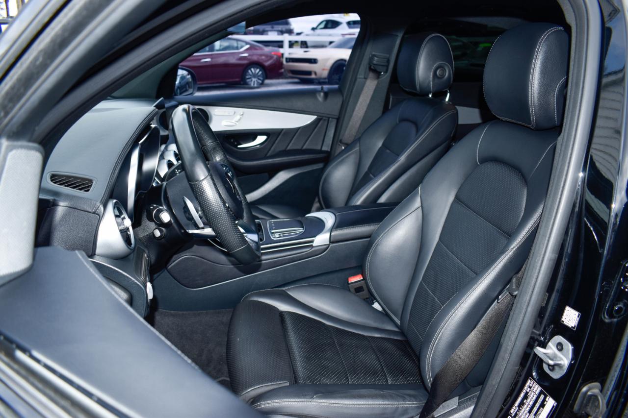 Mercedes-Benz GLC-Class Coupe GLC300 4MATIC 2022