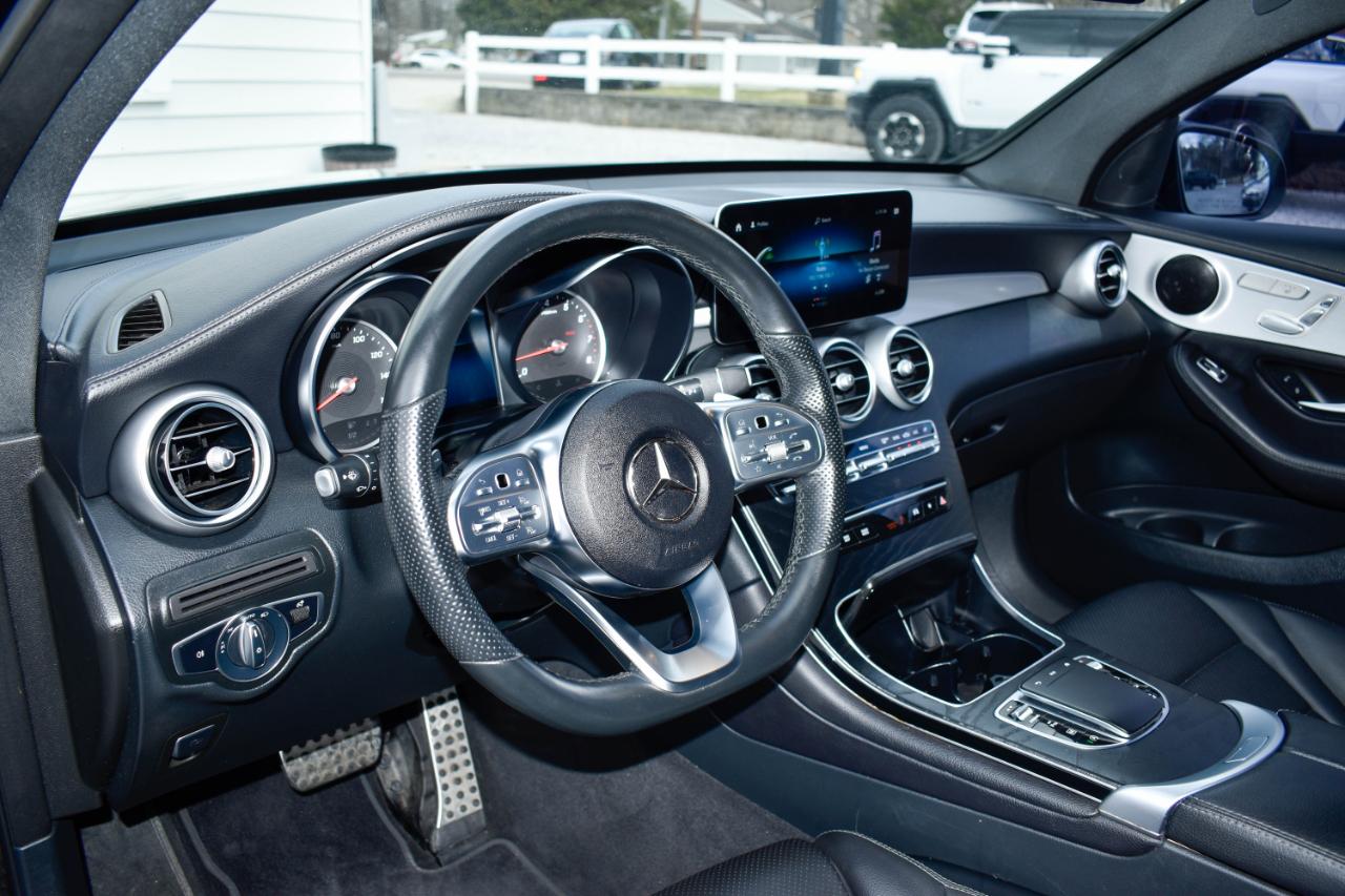 Mercedes-Benz GLC-Class Coupe GLC300 4MATIC 2022