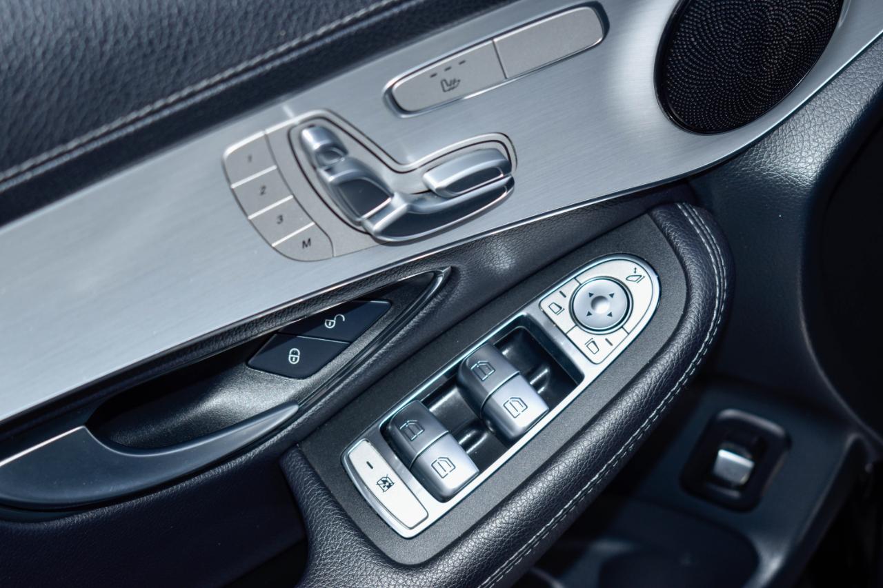 Mercedes-Benz GLC-Class Coupe GLC300 4MATIC 2022