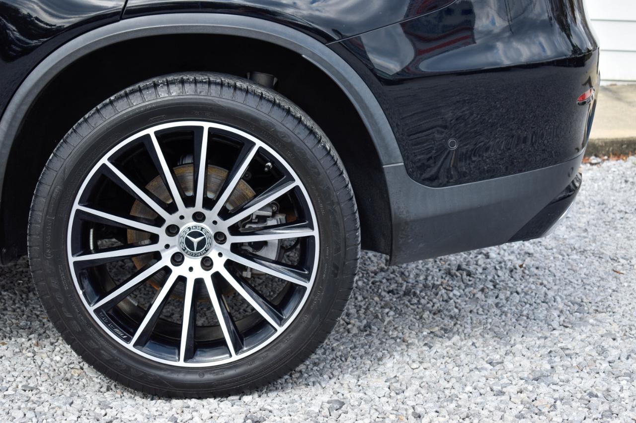 Mercedes-Benz GLC-Class Coupe GLC300 4MATIC 2022