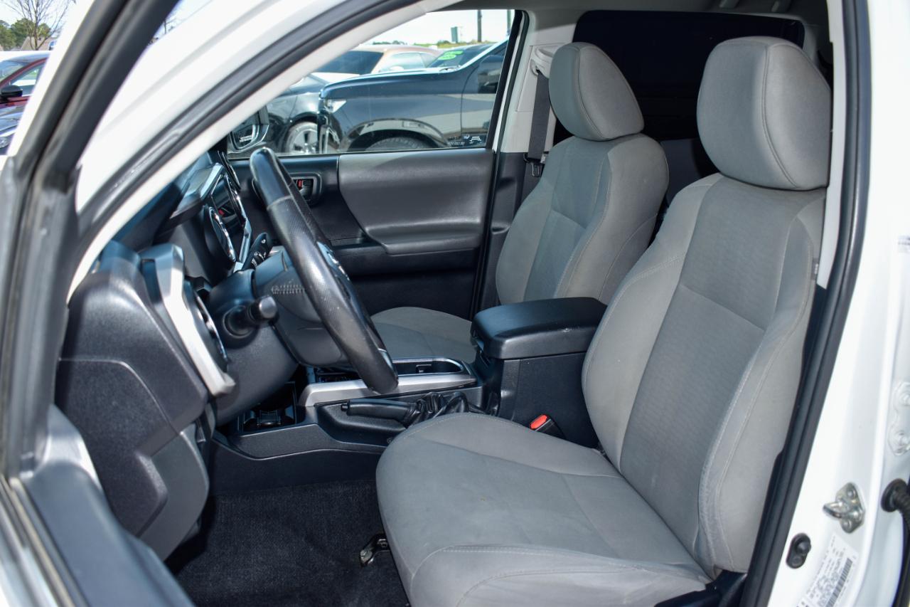 Toyota Tacoma SR5 Double Cab Long Bed I4 6AT 2WD 2018