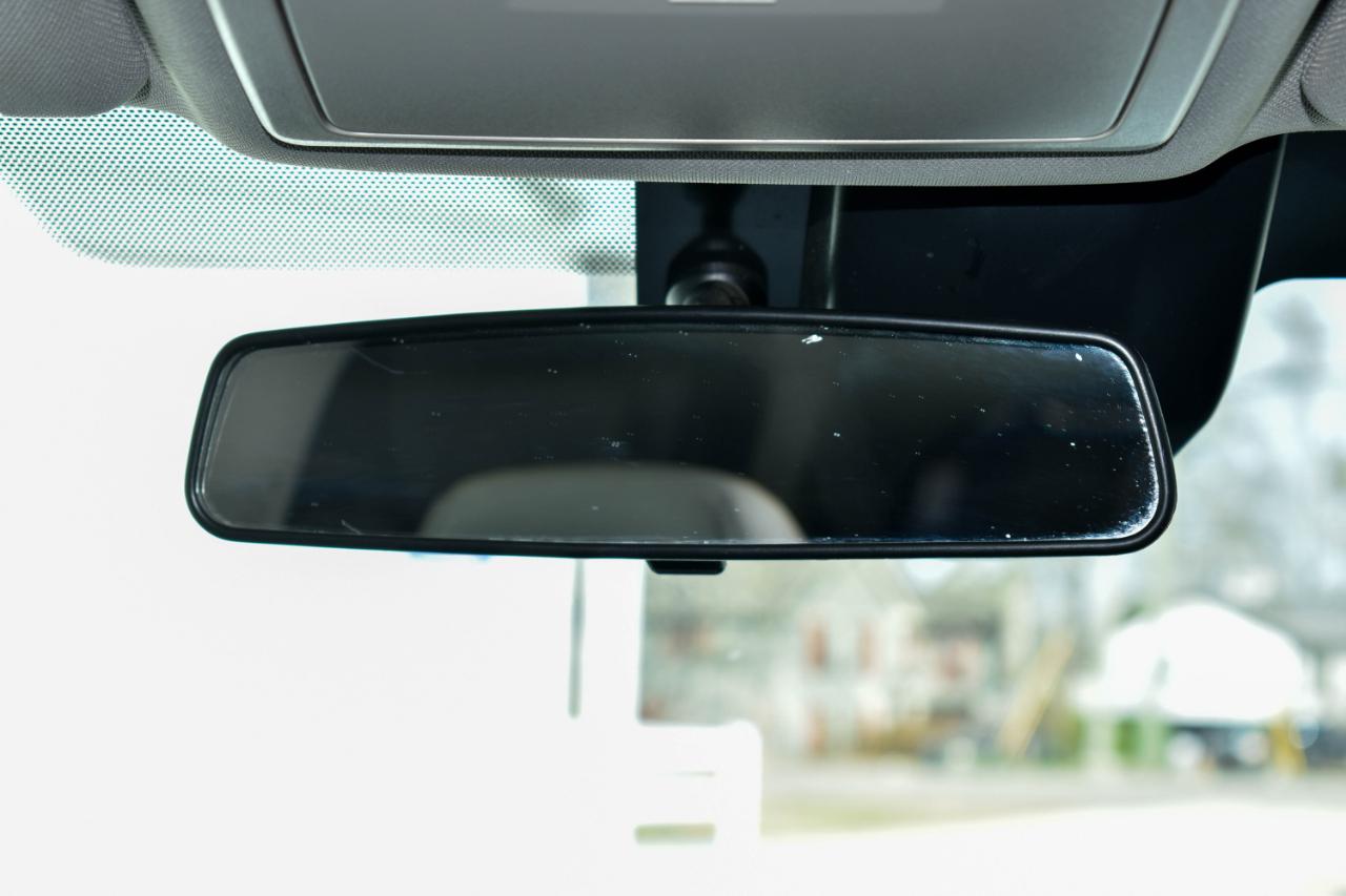 Toyota Tacoma SR5 Double Cab Long Bed I4 6AT 2WD 2018