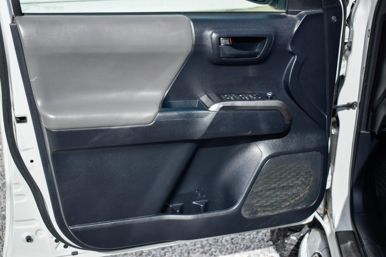 Toyota Tacoma SR5 Double Cab Long Bed I4 6AT 2WD 2018