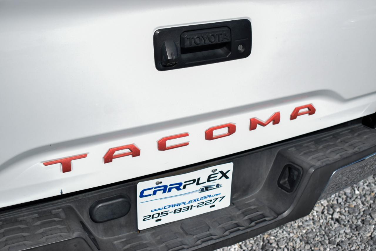 Toyota Tacoma SR5 Double Cab Long Bed I4 6AT 2WD 2018