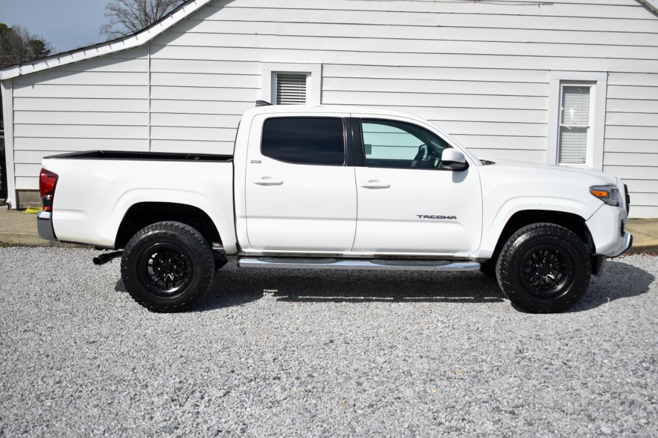Toyota Tacoma SR5 Double Cab Long Bed I4 6AT 2WD 2018