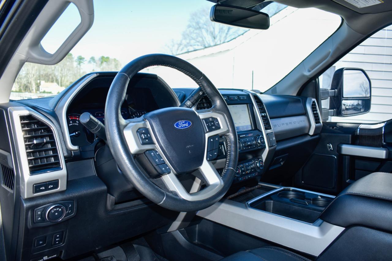 Ford F-250 SD Lariat Crew Cab Short Bed 4WD 2020