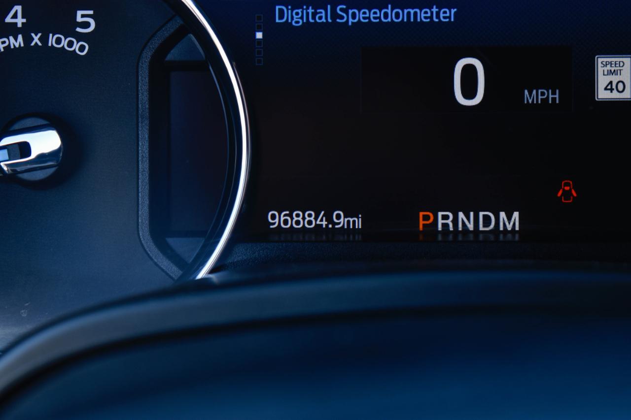 Ford F-250 SD Lariat Crew Cab Short Bed 4WD 2020