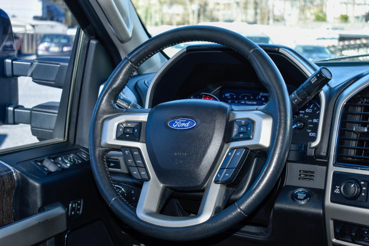 Ford F-250 SD Lariat Crew Cab Short Bed 4WD 2020