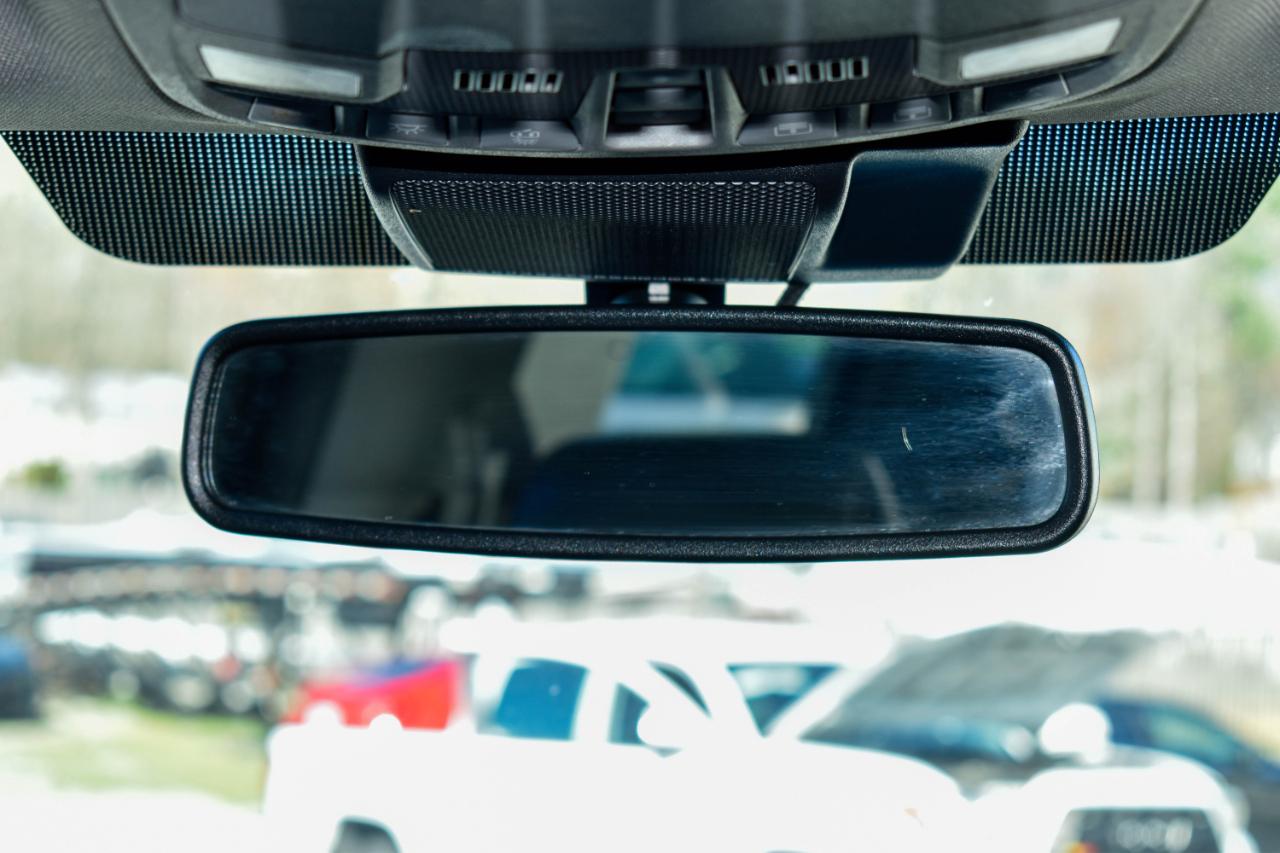 Ford F-250 SD Lariat Crew Cab Short Bed 4WD 2020