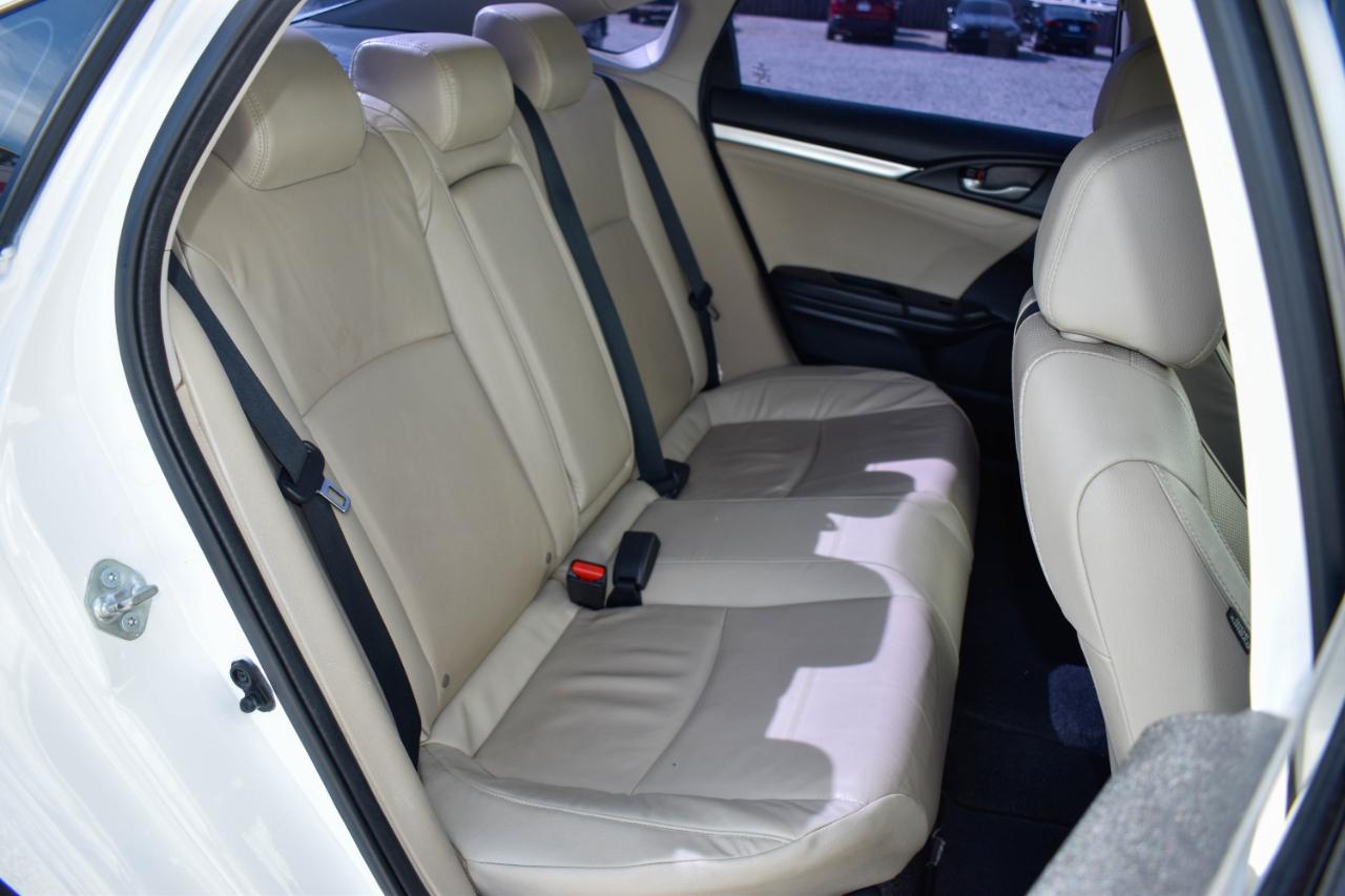 Honda Civic Touring Sedan CVT 2017