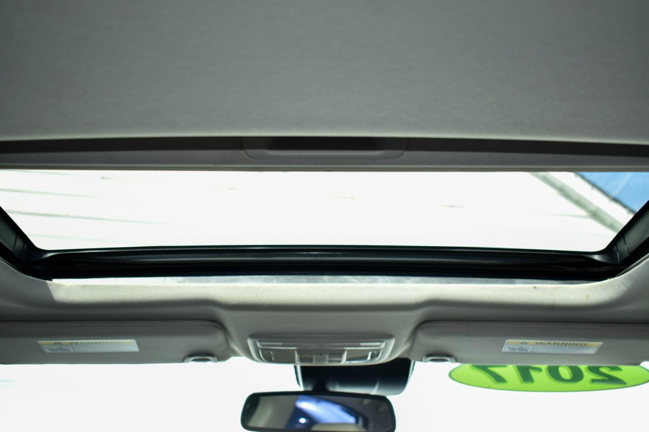 Honda Civic Touring Sedan CVT 2017