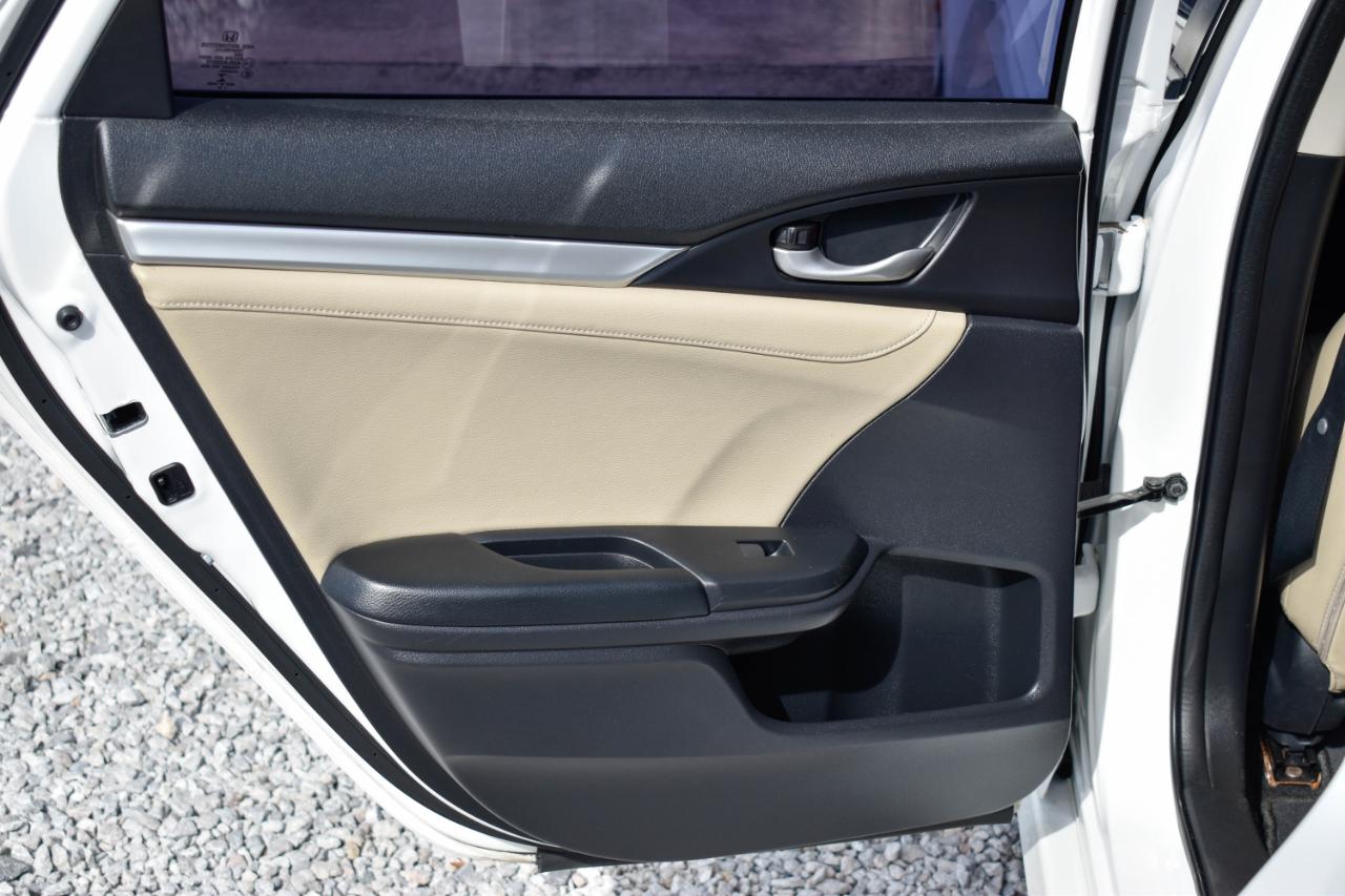 Honda Civic Touring Sedan CVT 2017