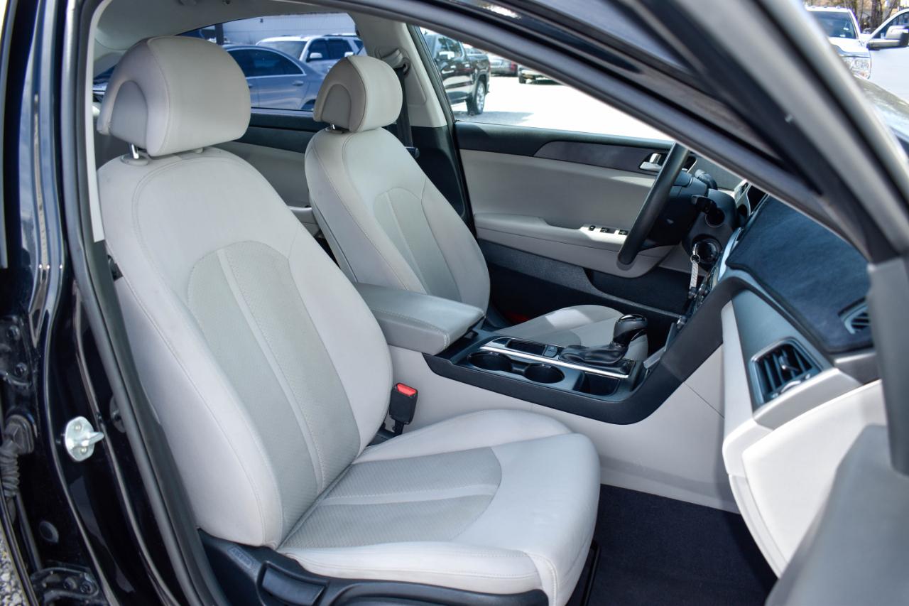 Hyundai Sonata SE 2016