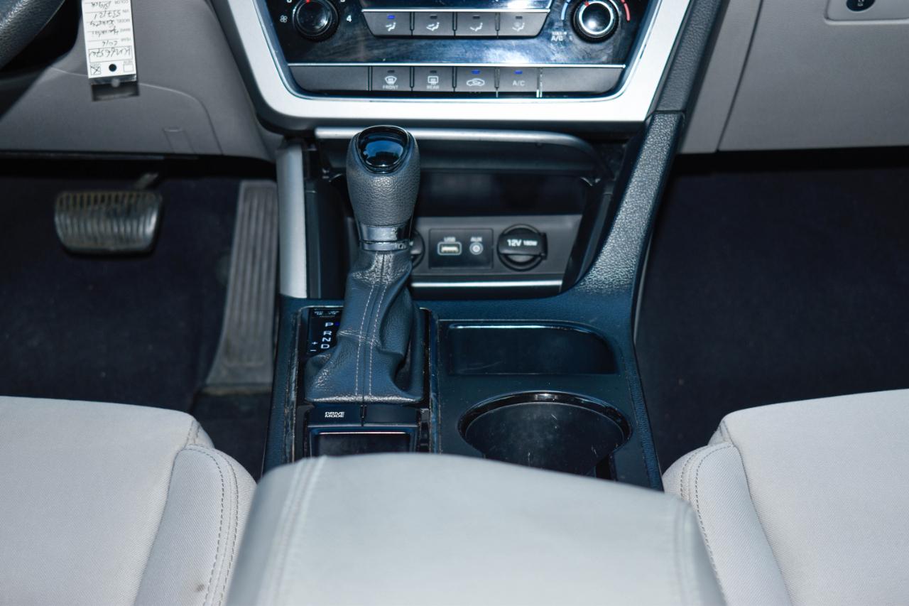 Hyundai Sonata SE 2016