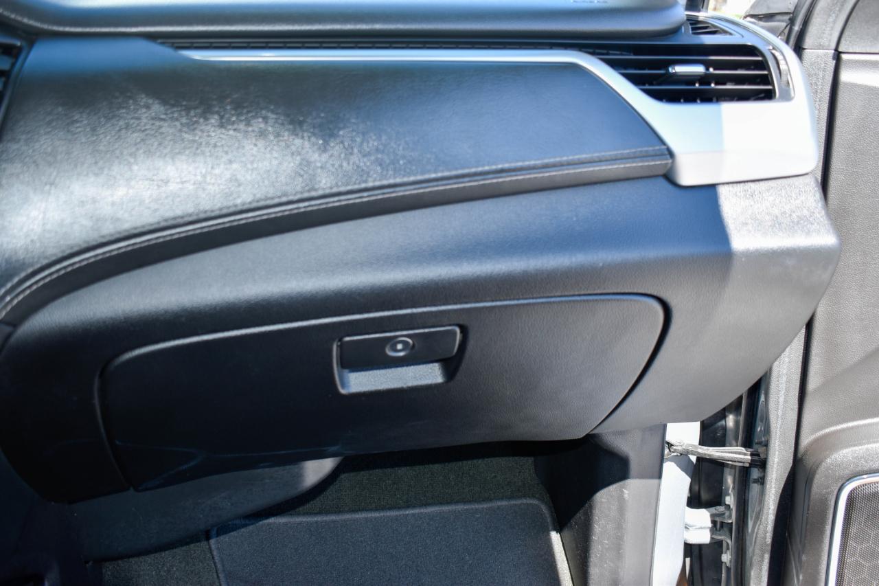 Chevrolet Suburban LT 2WD 2017