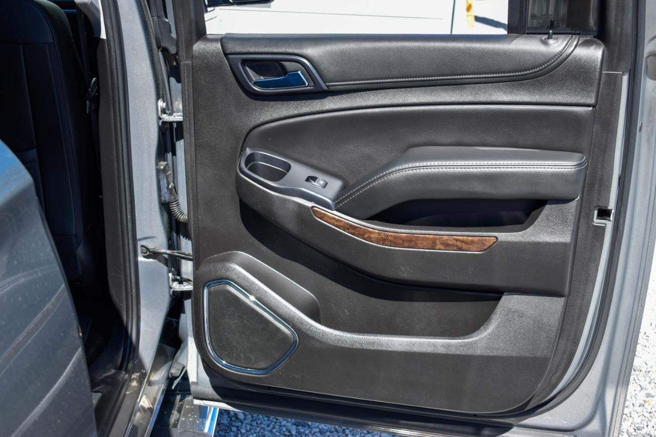 Chevrolet Suburban LT 2WD 2017