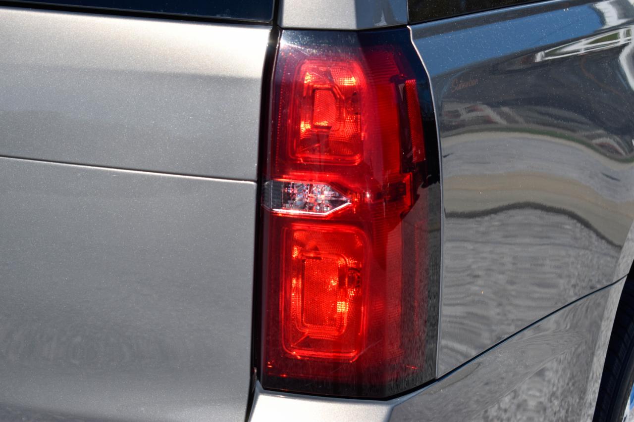 Chevrolet Suburban LT 2WD 2017