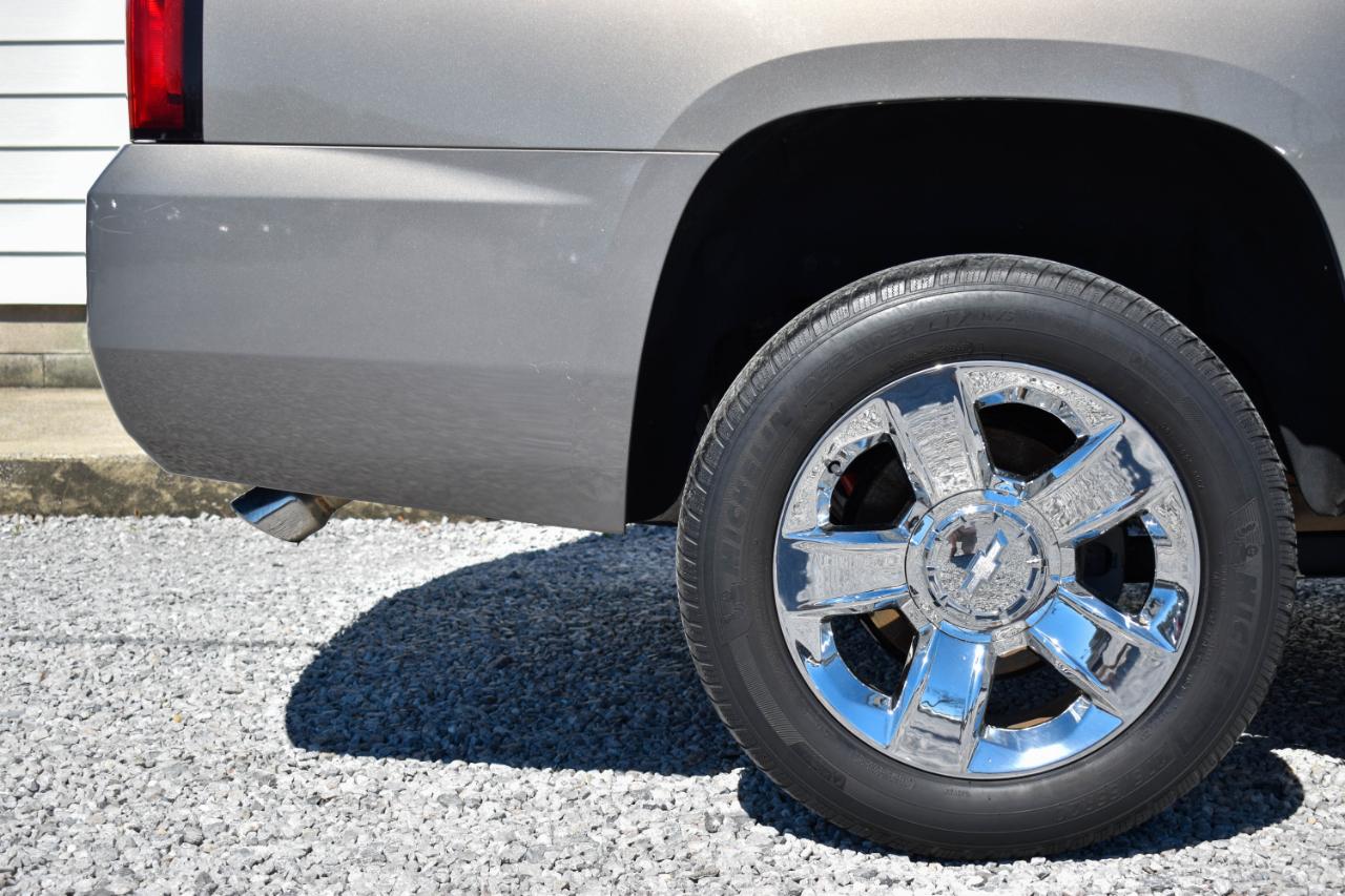 Chevrolet Suburban LT 2WD 2017