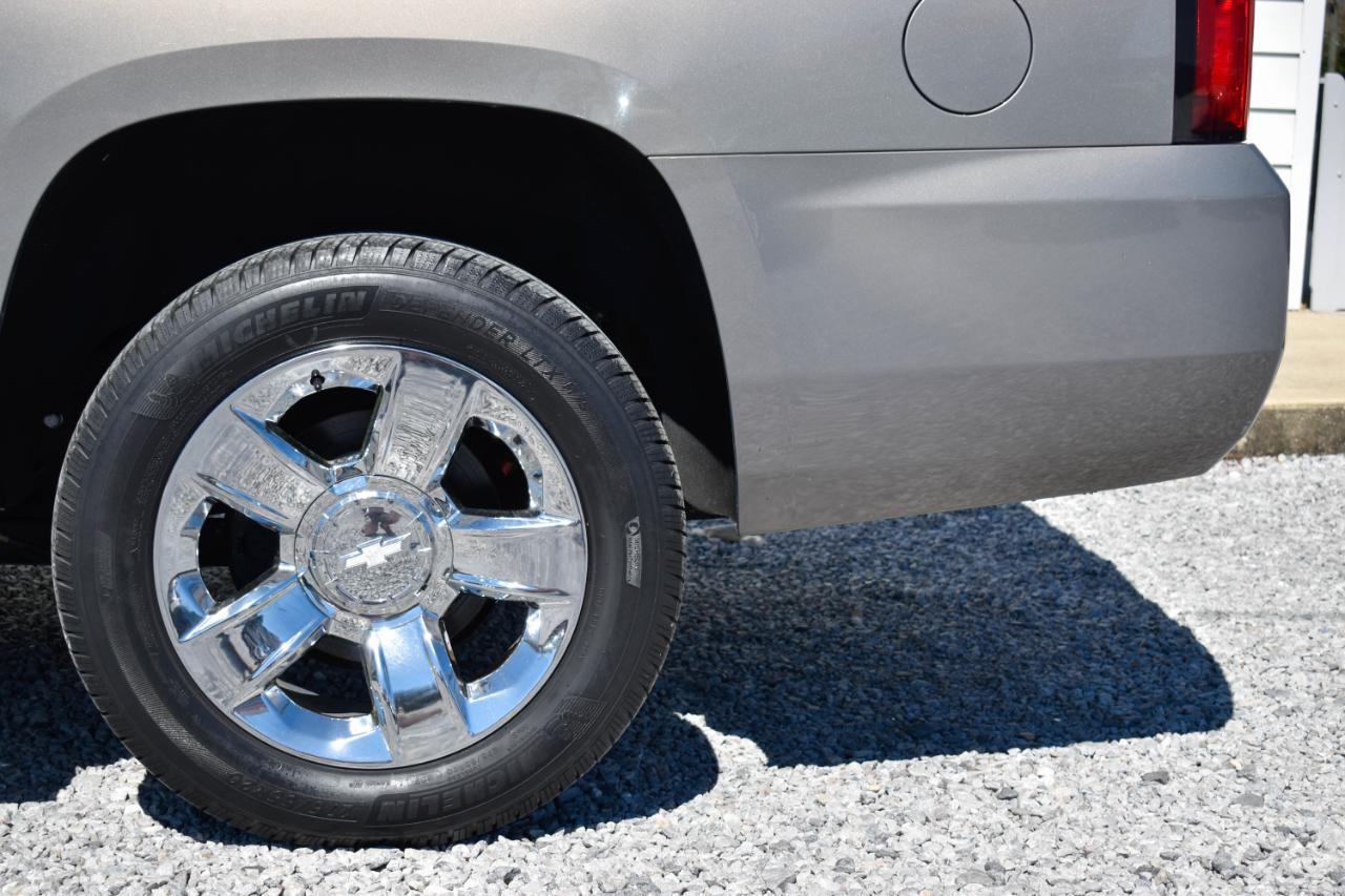 Chevrolet Suburban LT 2WD 2017