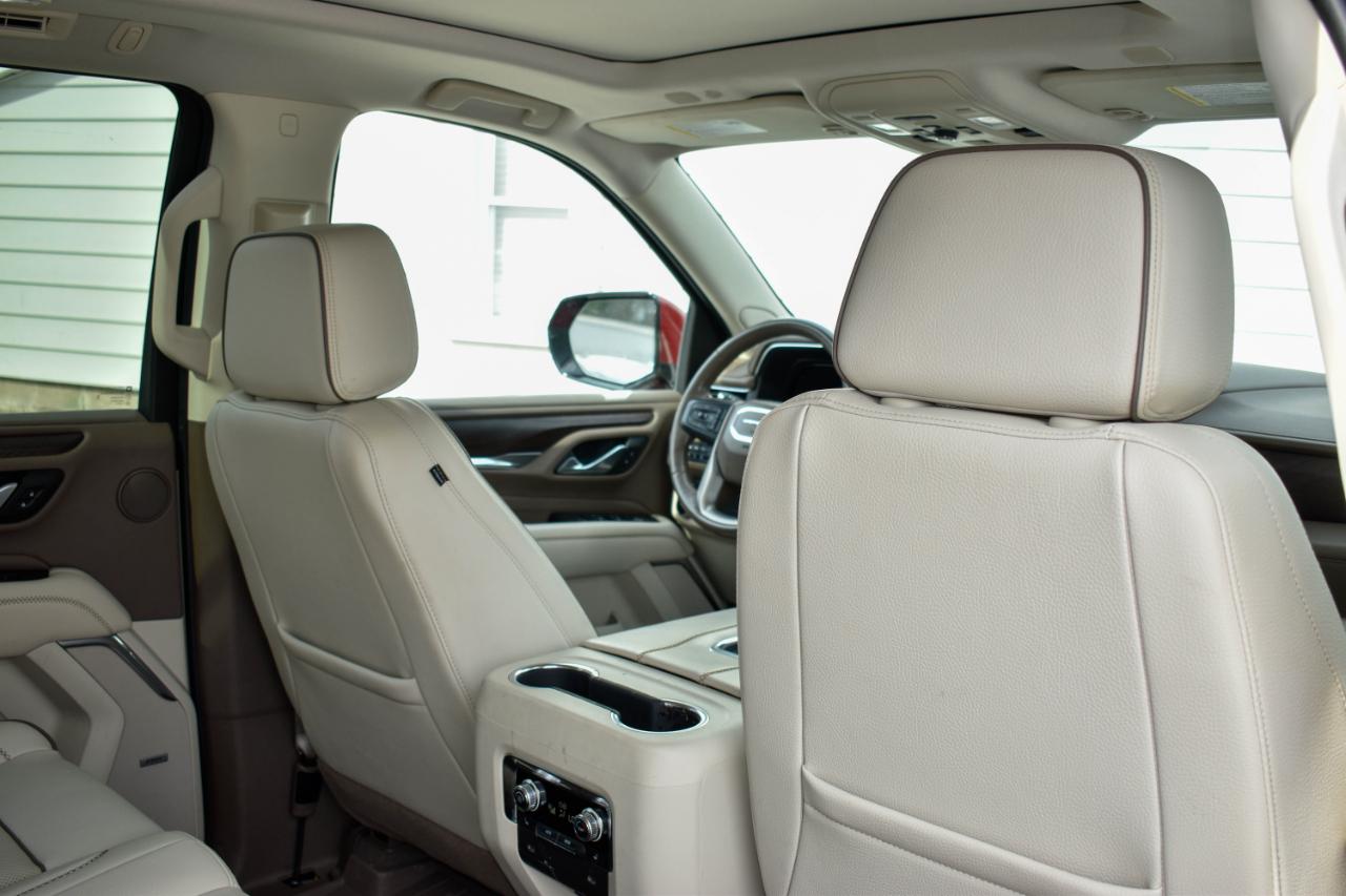 GMC Yukon XL Denali 4WD 2022