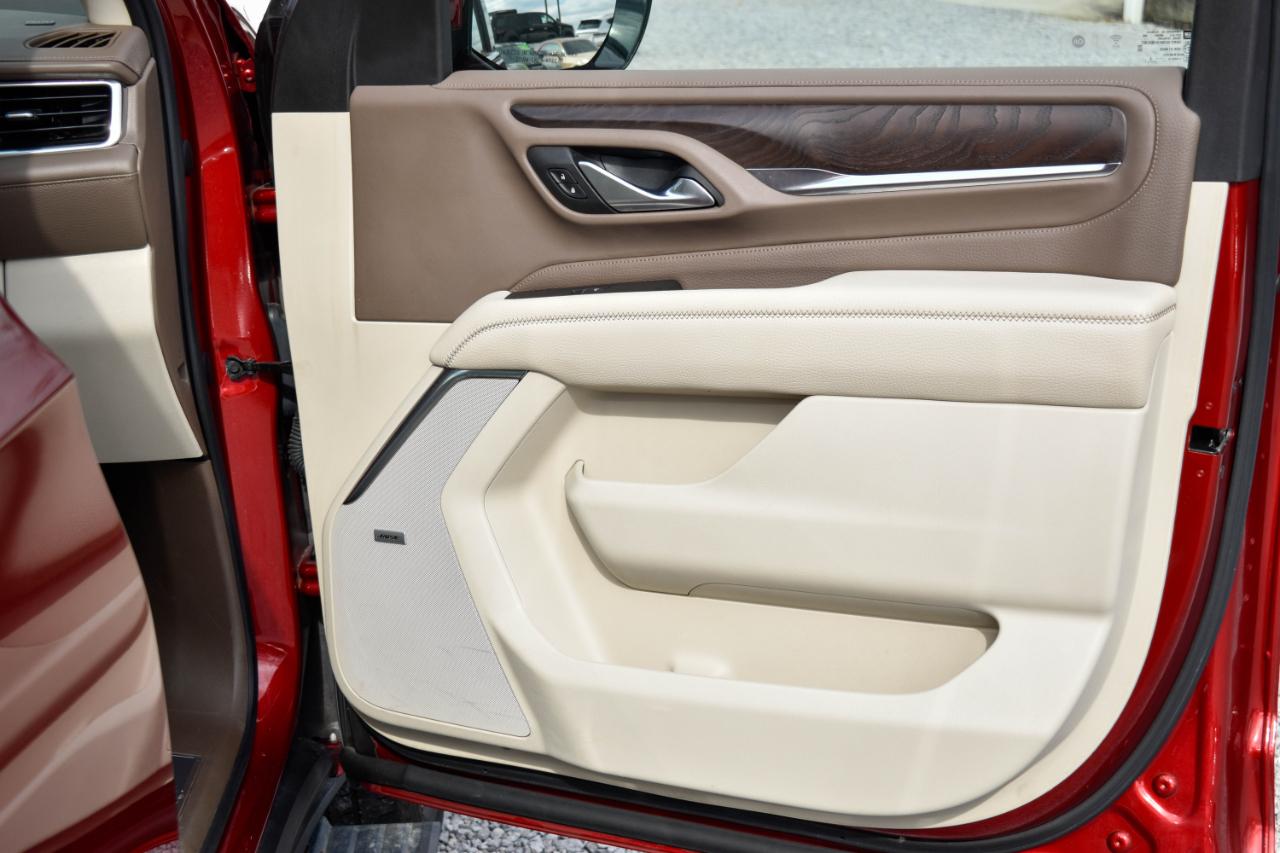 GMC Yukon XL Denali 4WD 2022