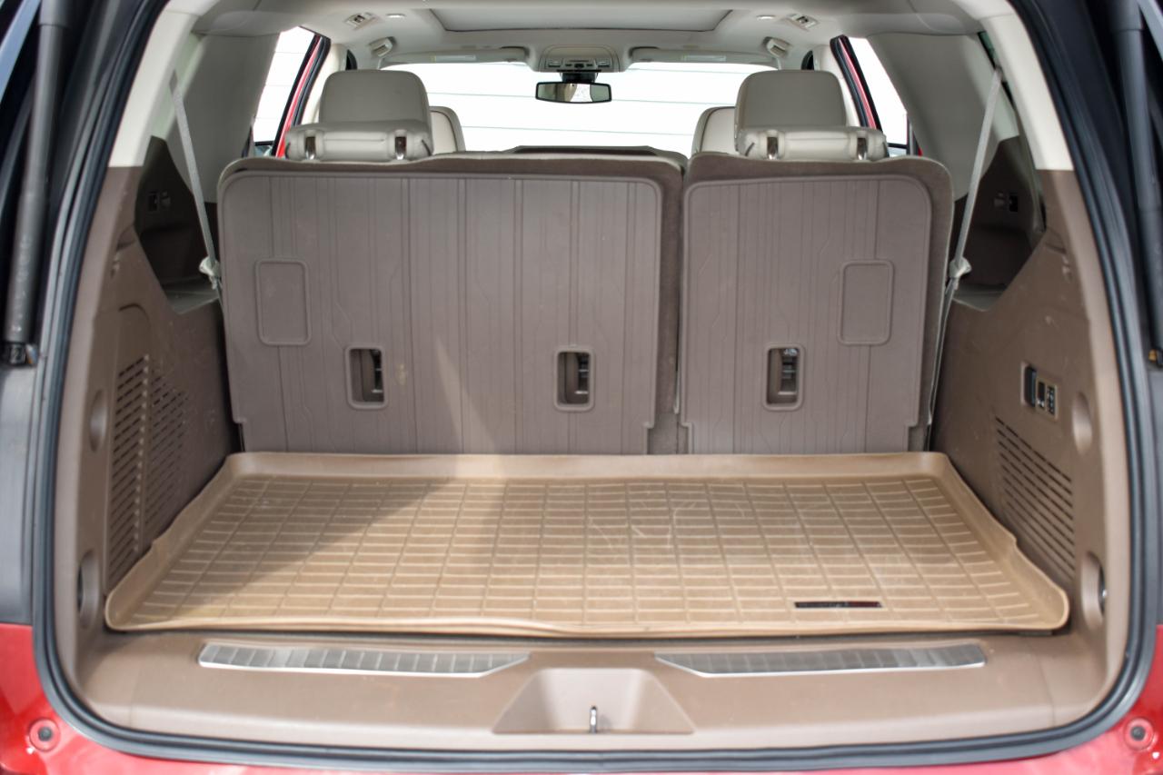 GMC Yukon XL Denali 4WD 2022