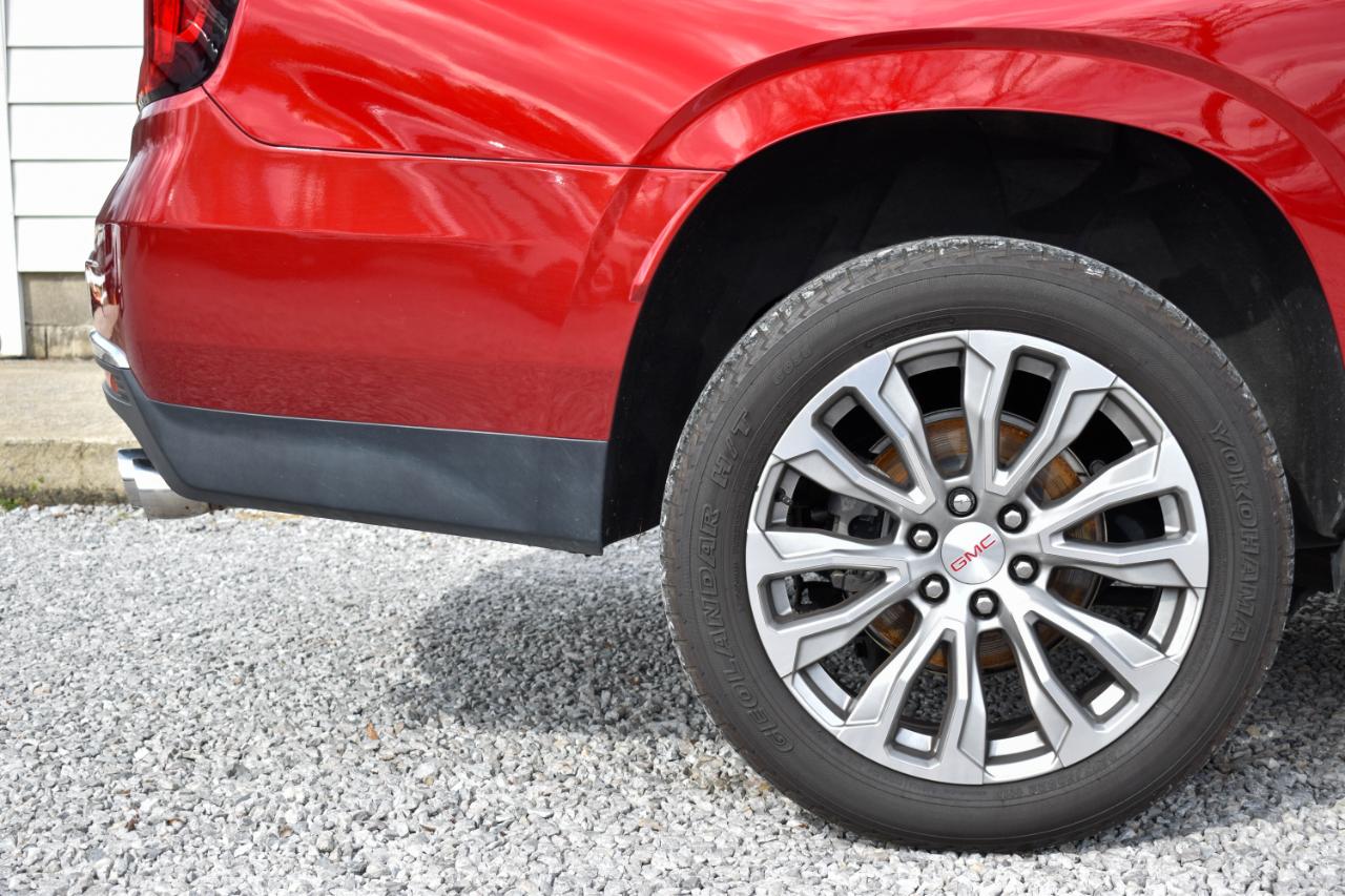 GMC Yukon XL Denali 4WD 2022