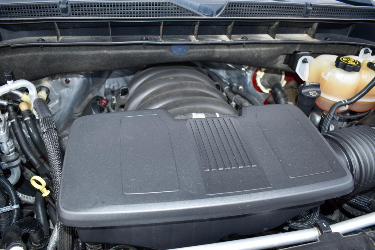 GMC Yukon XL Denali 4WD 2022