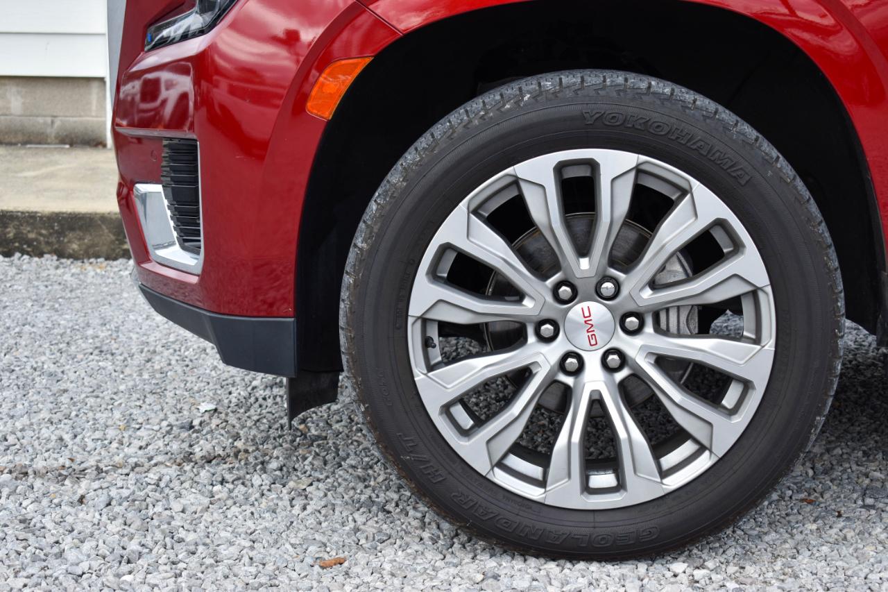 GMC Yukon XL Denali 4WD 2022