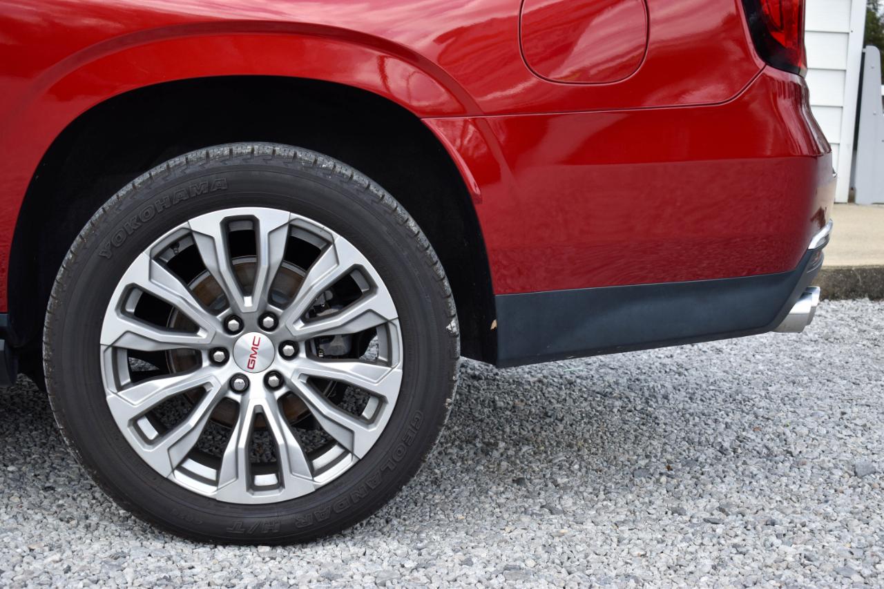 GMC Yukon XL Denali 4WD 2022