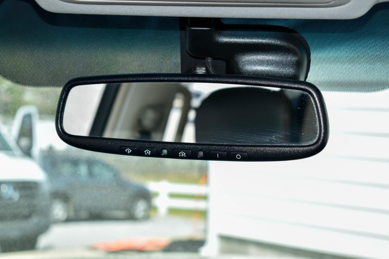 Nissan Armada SL 2WD 2017