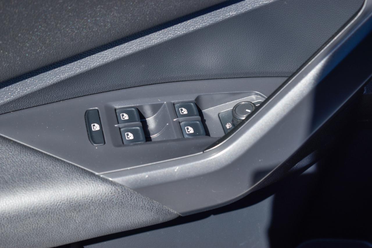 Volkswagen Jetta 1.4T S 6A 2019