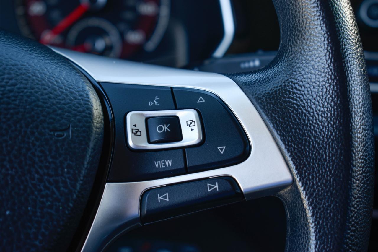 Volkswagen Jetta 1.4T S 6A 2019