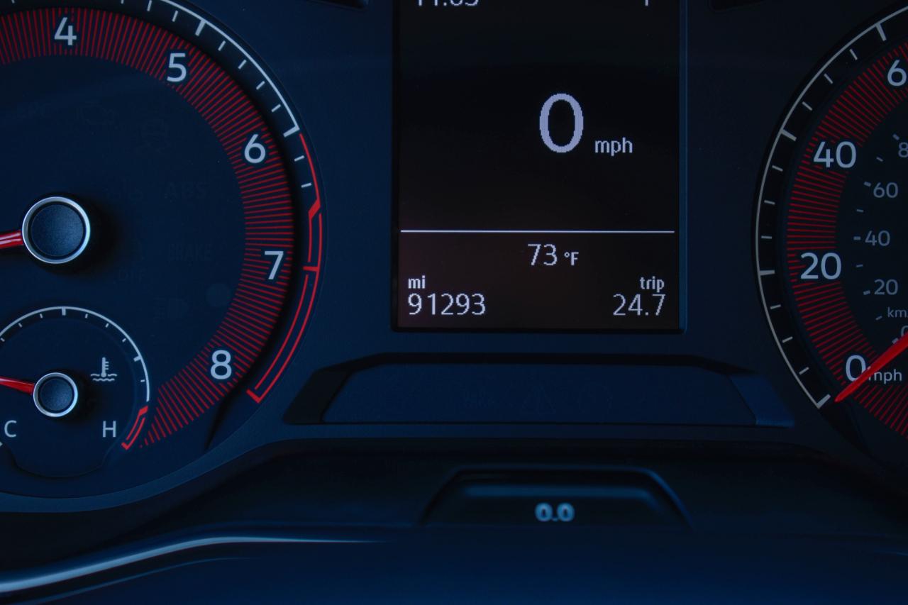 Volkswagen Jetta 1.4T S 6A 2019