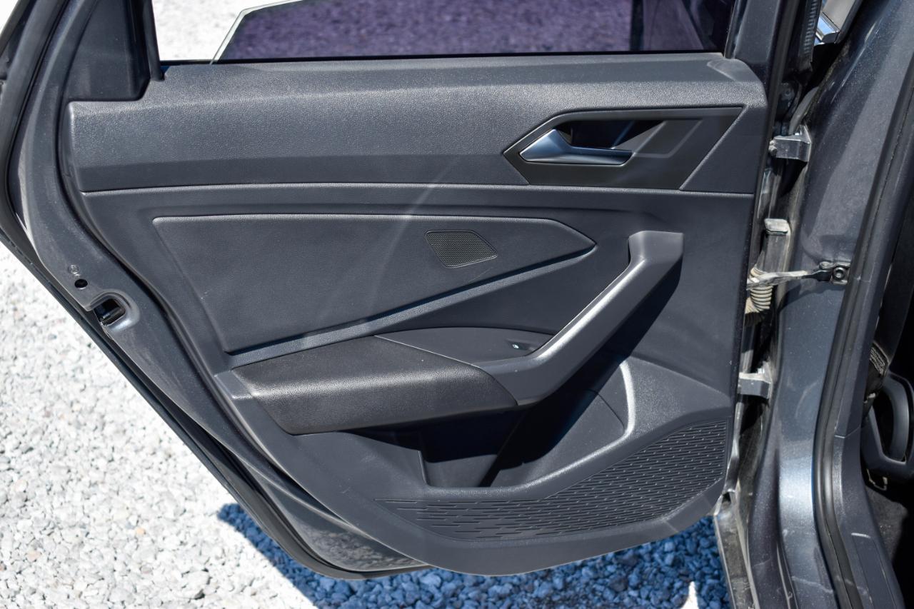 Volkswagen Jetta 1.4T S 6A 2019