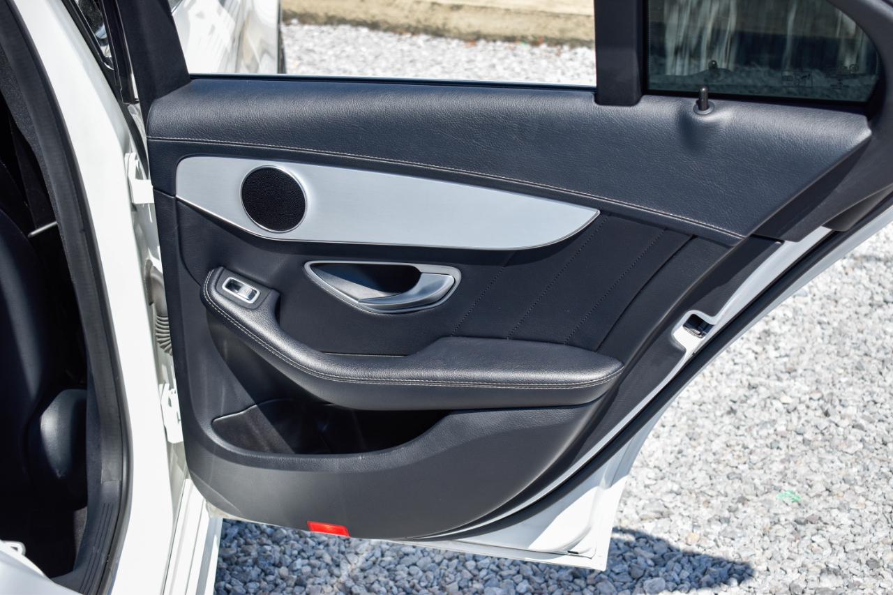 Mercedes-Benz C-Class C300 4MATIC Sedan 2015