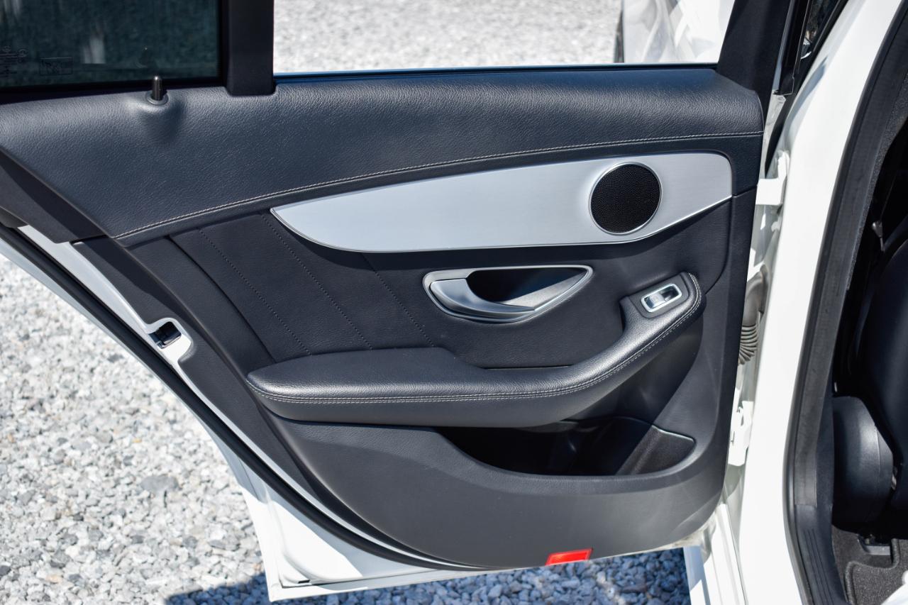 Mercedes-Benz C-Class C300 4MATIC Sedan 2015