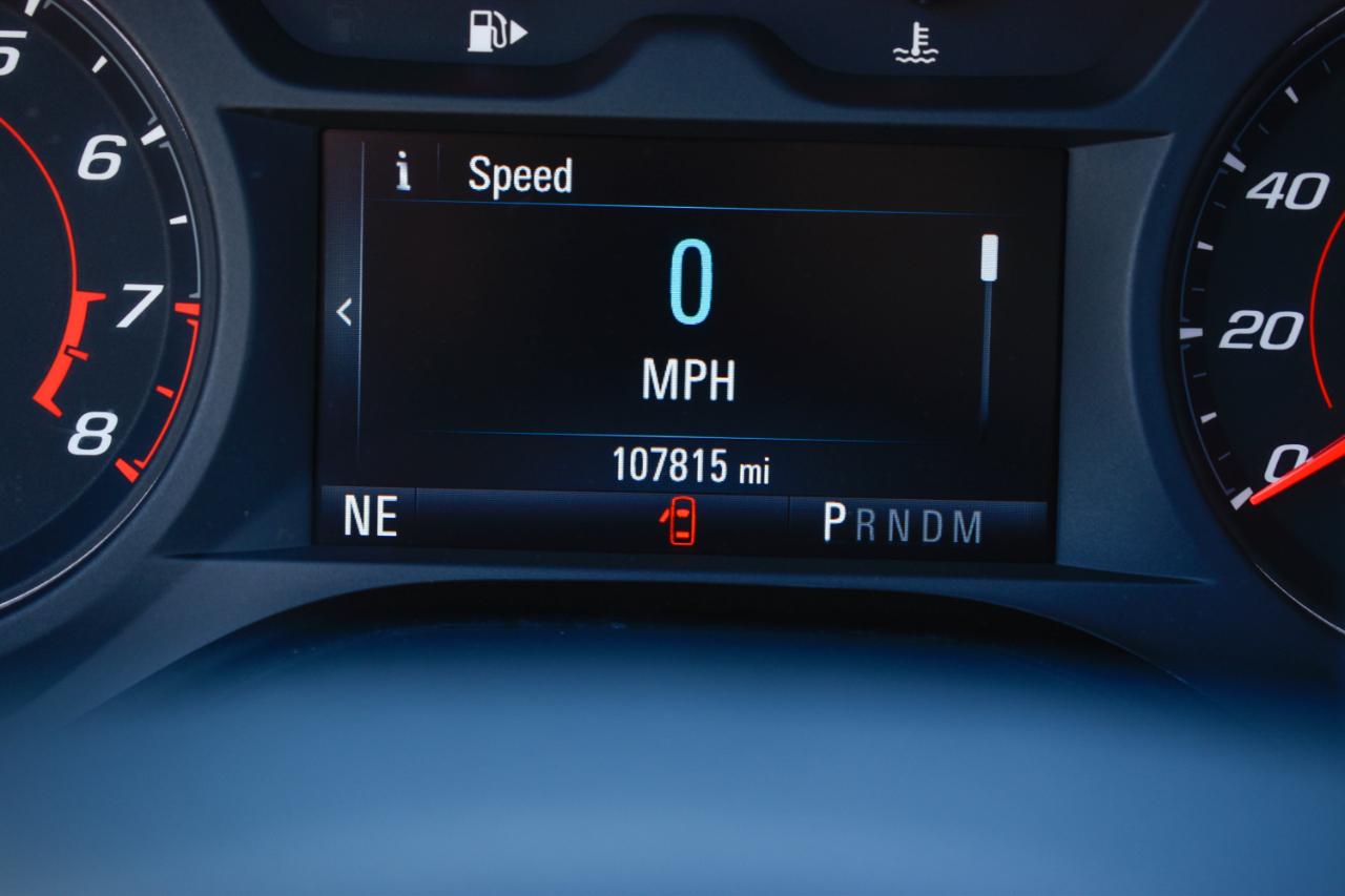 Chevrolet Camaro 1LT Convertible 8A 2018