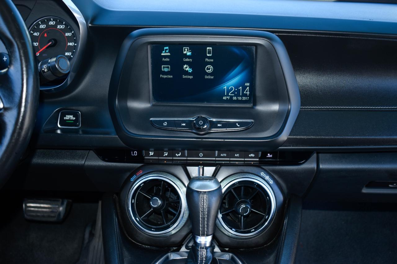 Chevrolet Camaro 1LT Convertible 8A 2018